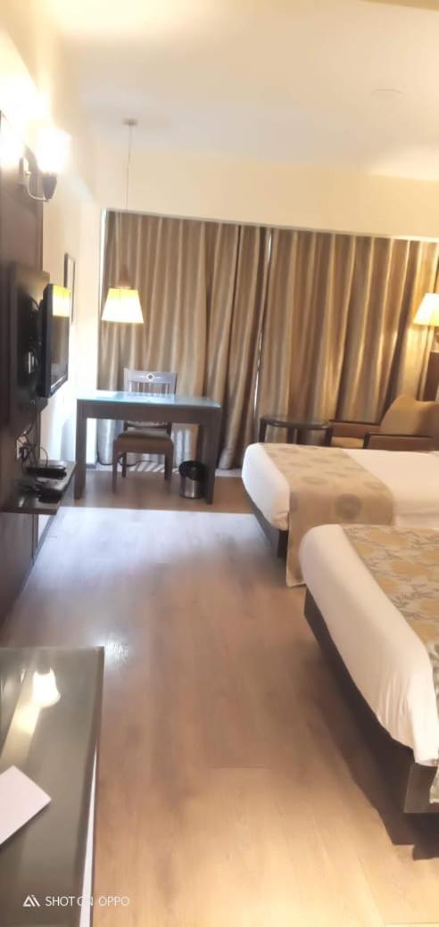 The President-A Boutique Hotel Ahmedabad Exterior foto